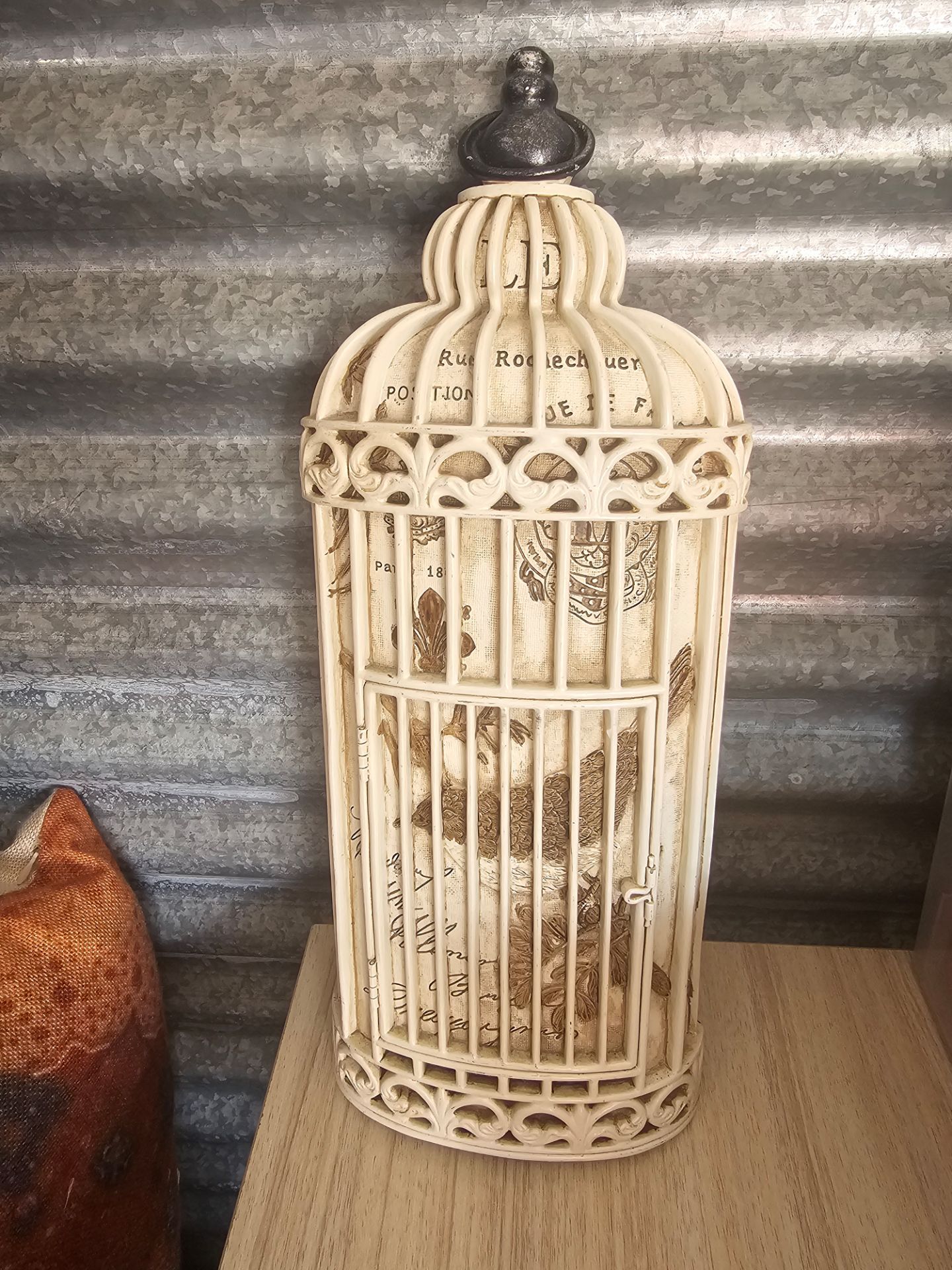 Home decor 10 dollars each