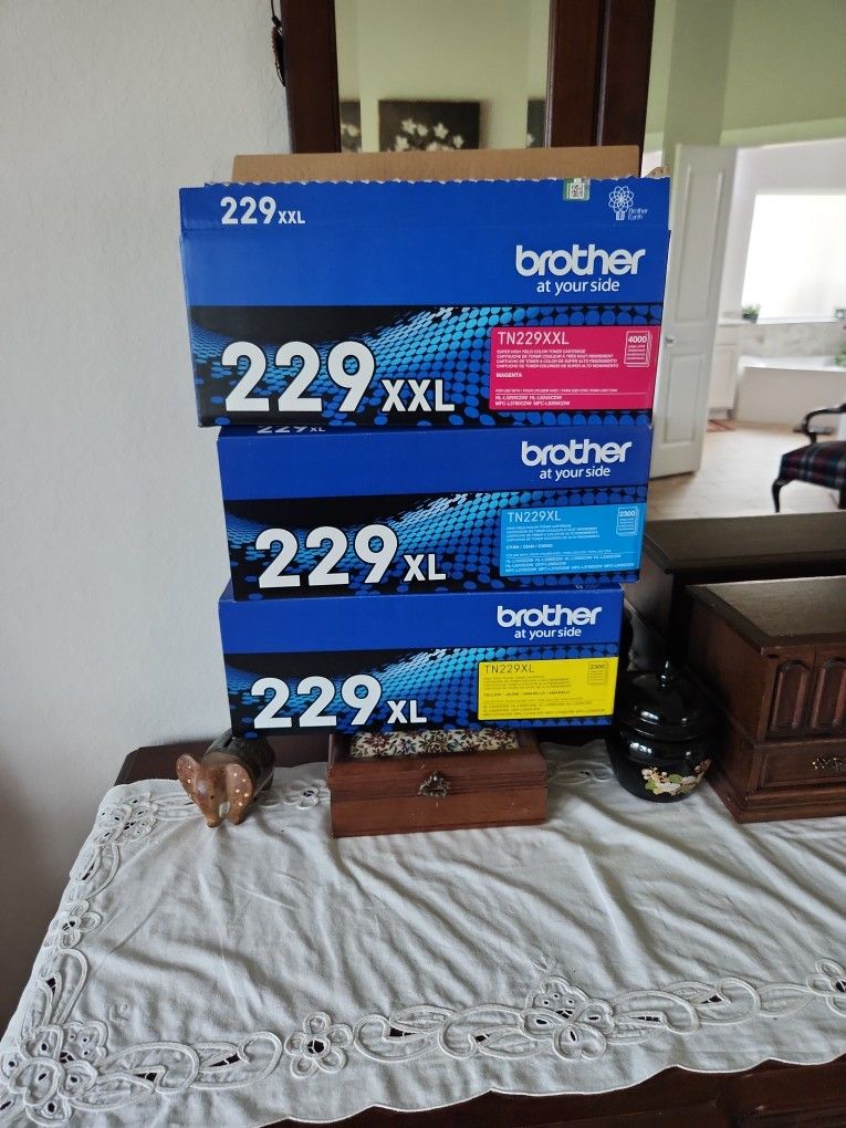 Brother Toner TN229XXL Magenta, TN229 XL yellow And TN229Xl Cyan N