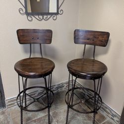 2  Stanley  Heavy Duty Bar Stools