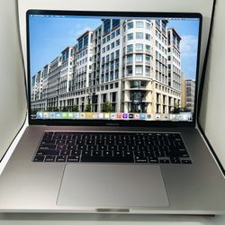 Apple MacBook Pro 16” 2019 TouchBar 2.4Ghz 8-Core i9 32GB 1TB AMD Radeon Pro 5500M VRAM 8GB !Please read description