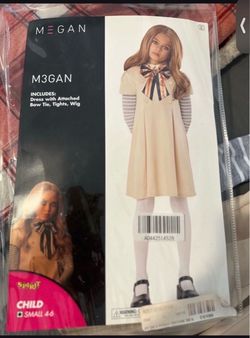 Costume