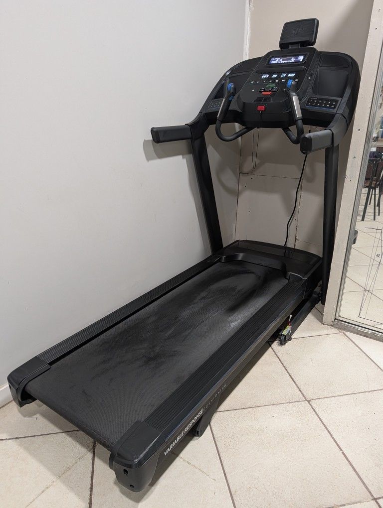 Treadmill 