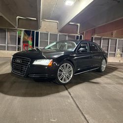 Audi A8L