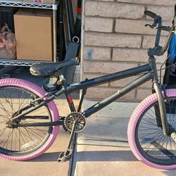 BMX Bike ( NO CHAIN)