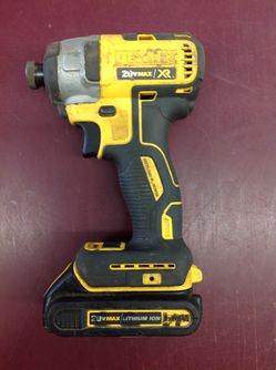 DEWALT 20V XR CORDLESS BRUSHLESS IMPACT DRIVER 3-SPEED + BATTERY