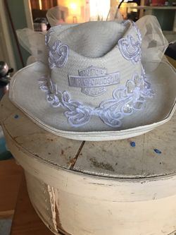 Harley Davidson wedding hat for Sale in Lititz, PA - OfferUp display picture 1
