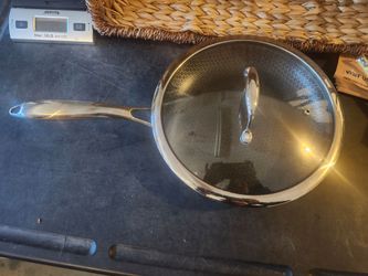HexClad 12" Hybrid Fry Pan with Glass Lid — Brand New, Authentic. retail $199