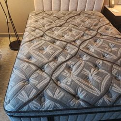 King Size Used For Good 