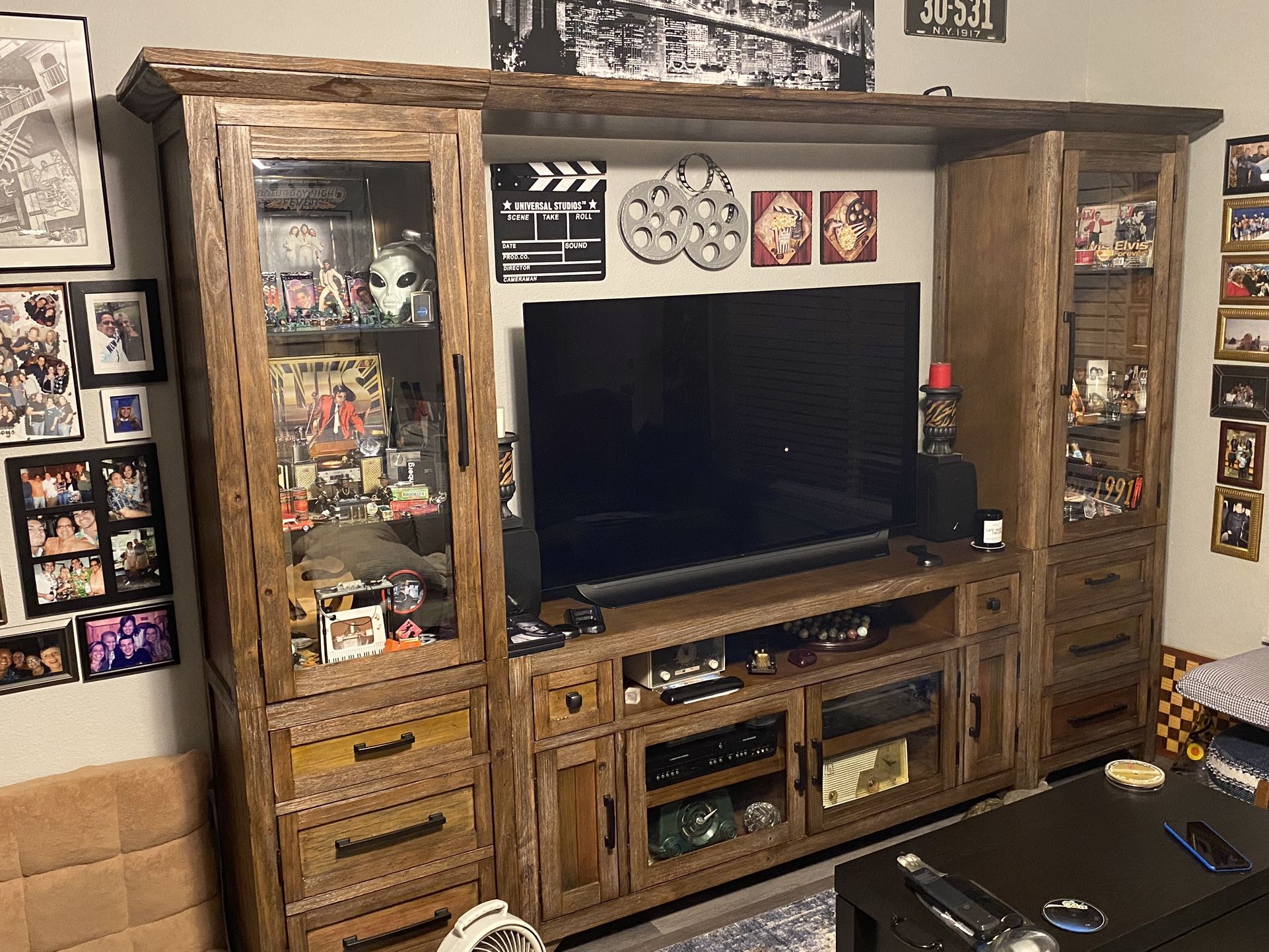 Wall/TV Unit with A lot Of Storage Space. Make An Honest Offer. I Paid $1500.00 For It. Also It’s In Mint Condition 