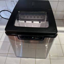 Vremi Ice Maker!
