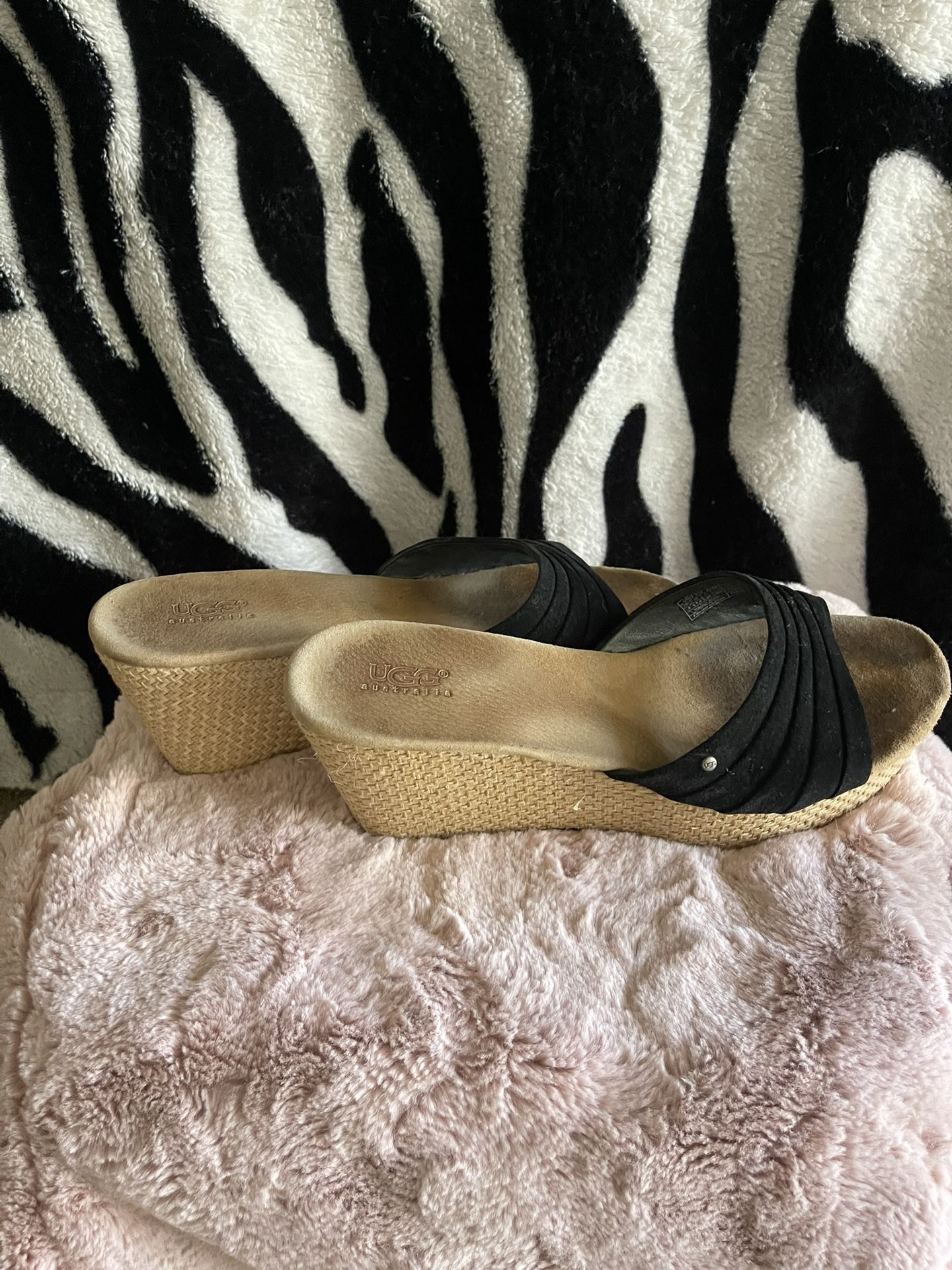 Ugg