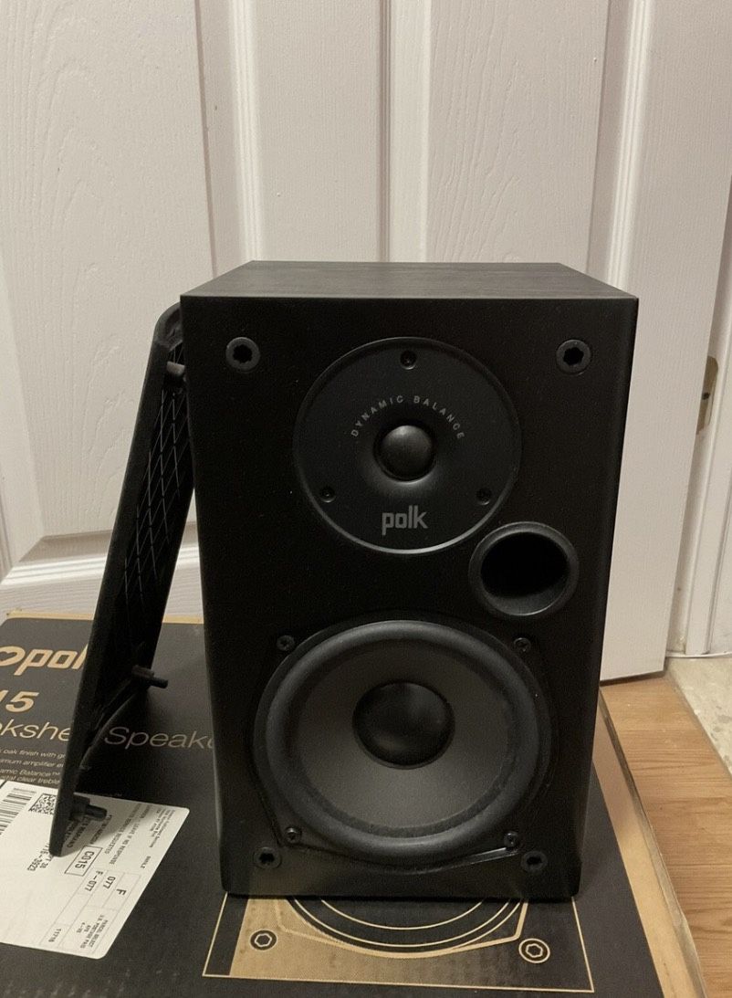 Polk Audio T15 Bookshelf speaker ( Pair )