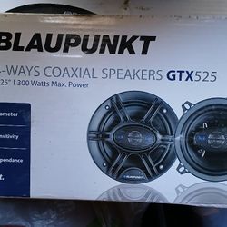 Car Audio Speakers And Woofers (With Or Without Box)