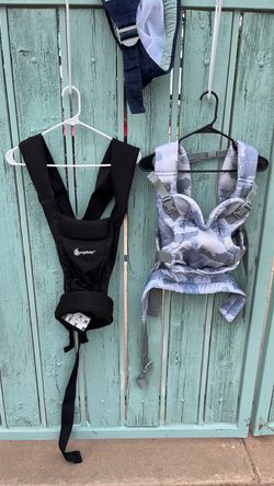 Ergobaby Baby Carrier – Black and blue grey camo