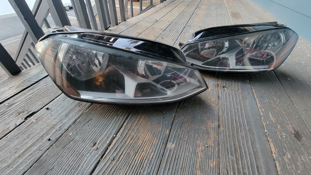 2016 VW Golf GTI Stock Headlights
