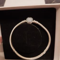 Pandora Bracelets New Pave Heart And Gold