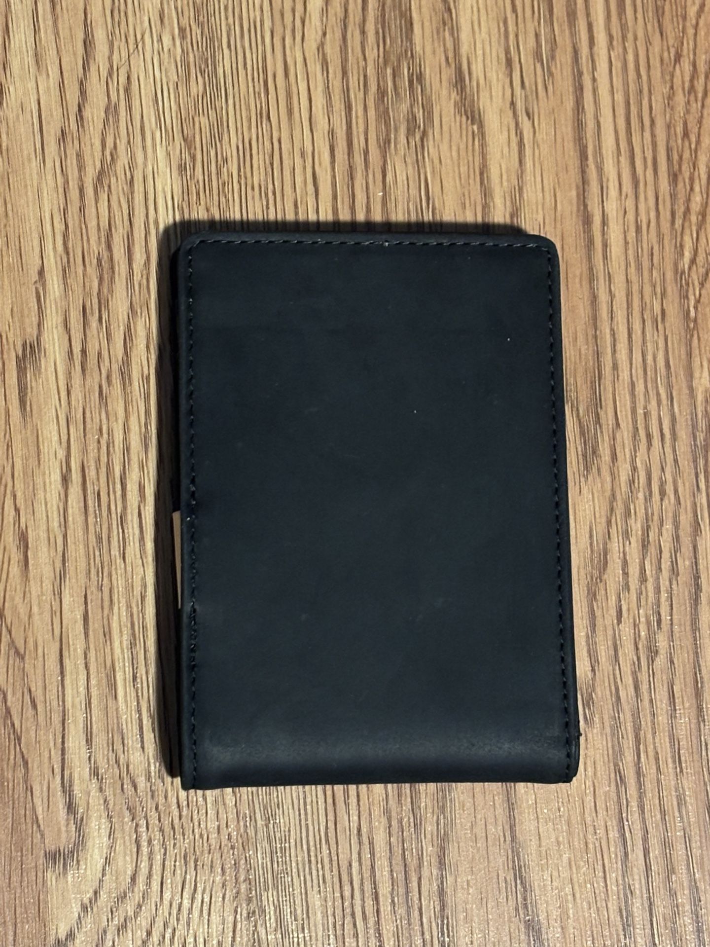 2 Wallets 
