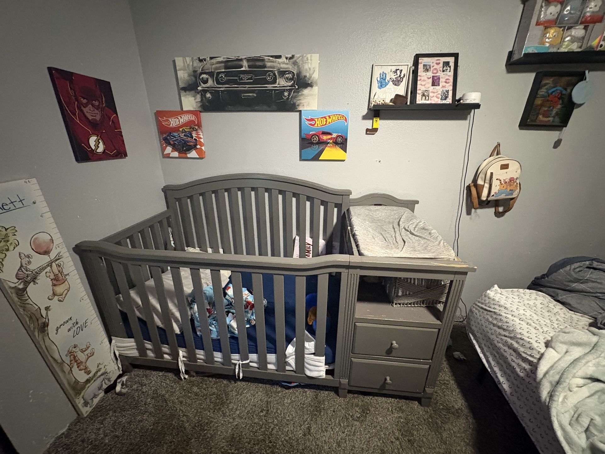 Crib With Changing Table