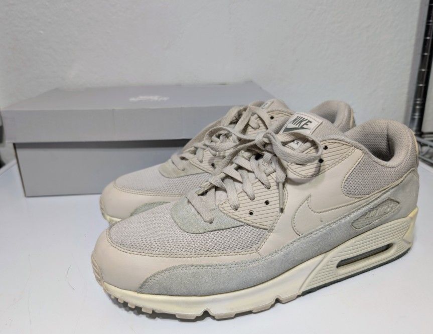 Nike Air Max 90 Essential Orewood Size Men's 13 *With Box*