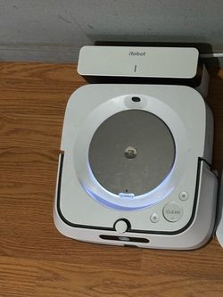 iRobot Braava Jet M6 Robot Mop