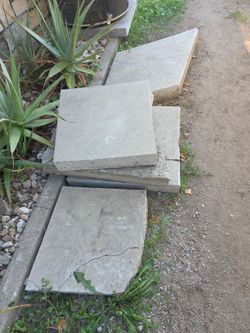 FREE Concrete slaps