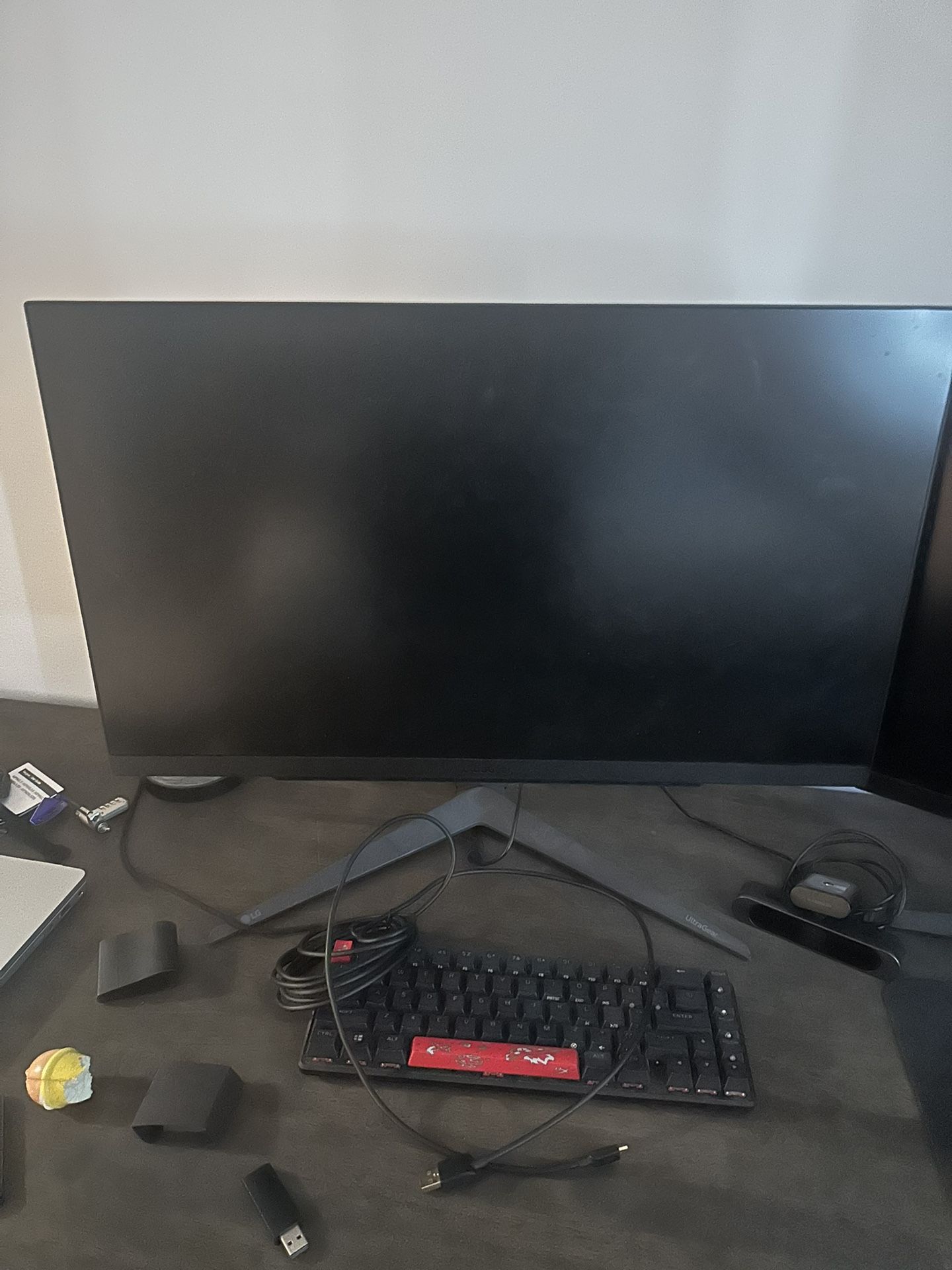 LG Monitor 240hz 1440p