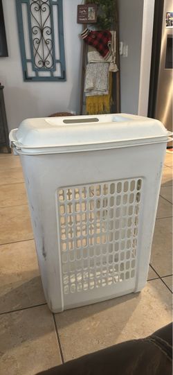 Hamper