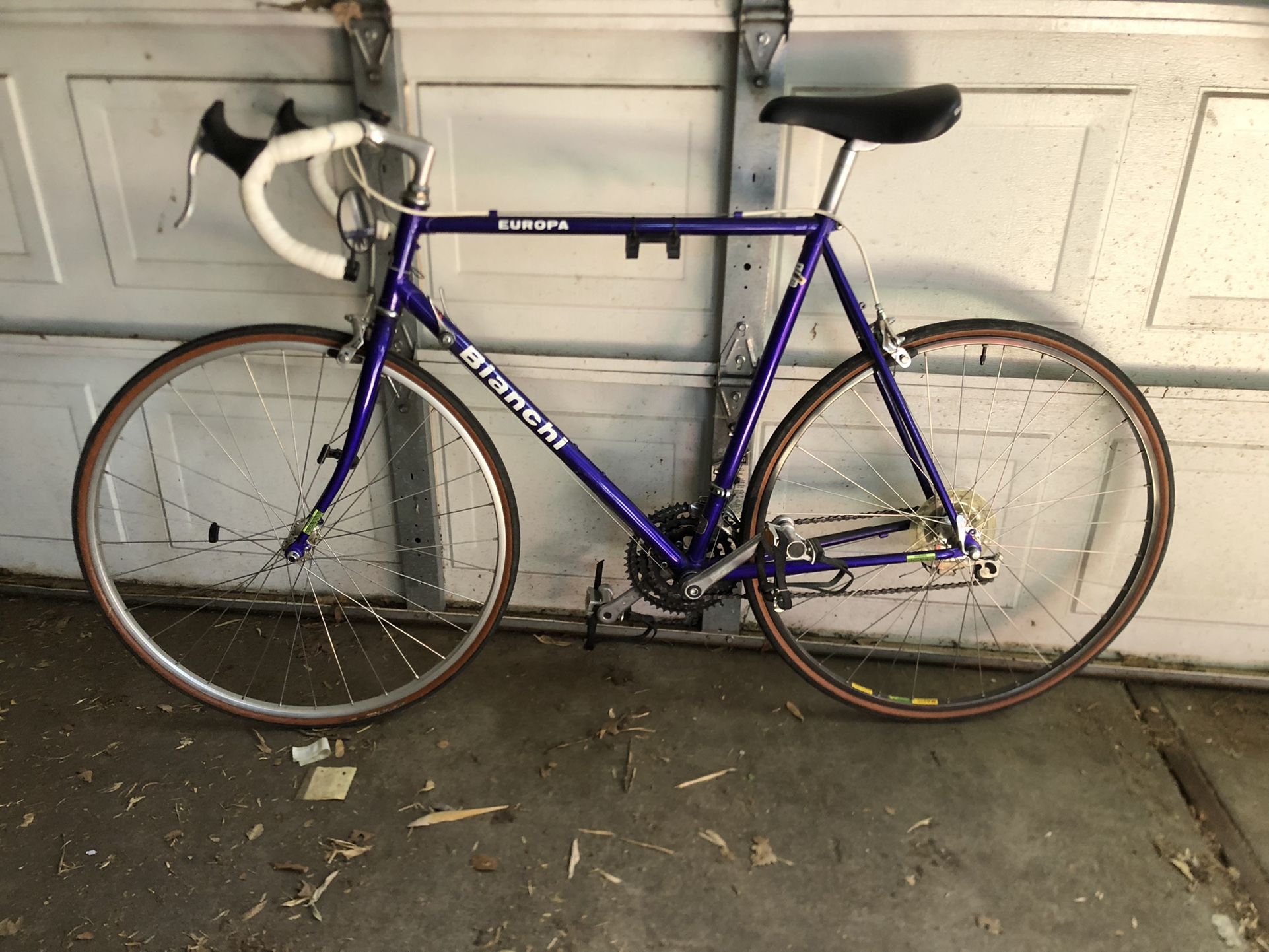 Bianchi Europa 56cm 700c Road Bike