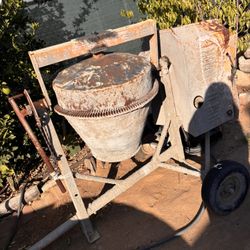 Cement mixer