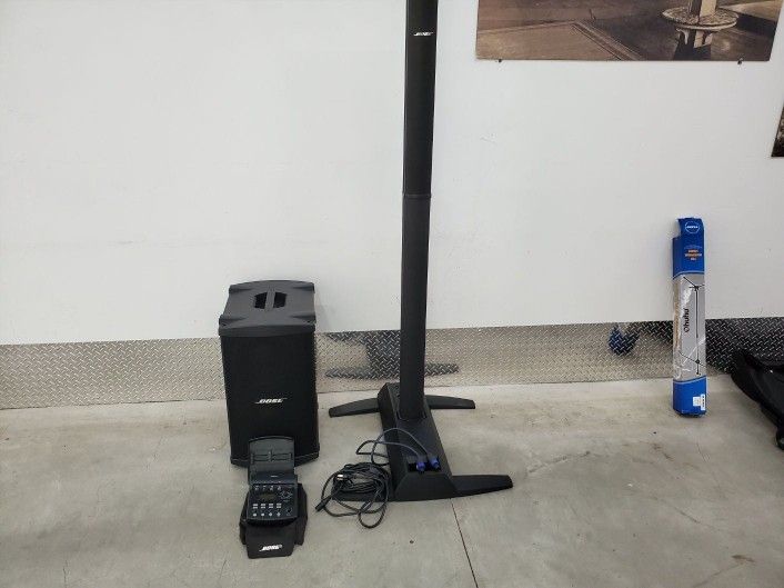 Bose L1 Model 1S Speker system with tonematch port, B2 Bass