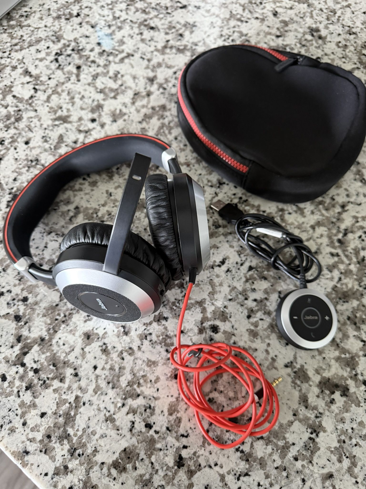 Jabra Evolve 80 UC Headphones | Give Me anOffer