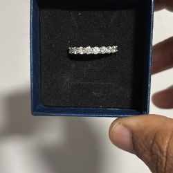 Clover Necklace & Infinity Band Size 6