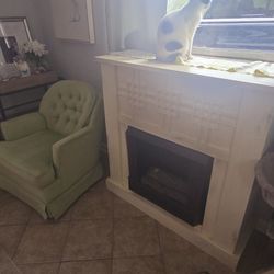 Faux Fire Place, Takes Gel Canisters 