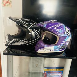 motocross or "off-road" helmets.