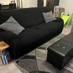 Couch, Recliner, Ottoman & Rug!