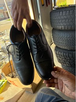 New shoes size 10 1/2 W