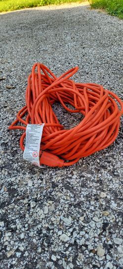 EXTENCION CORD  100Ft