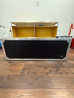 Retro Guitar Case (Gator)
