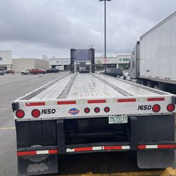 Flatbed Semi Trailer 