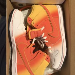 Nike SB high Candy Corn