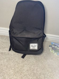 Herschel’s BackPack 🎒