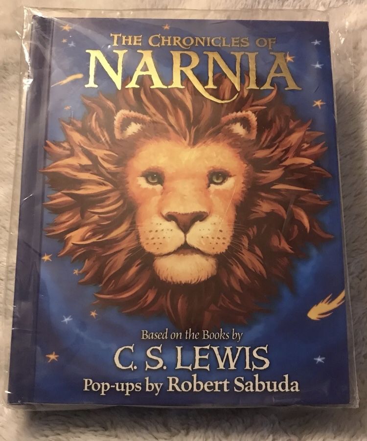 The Chronicles Of Narnia Pop-Up Book By Robert Sabuda C. S. Lewis 2007