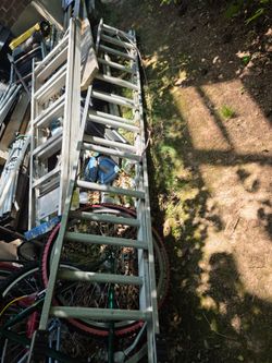 2 Aluminum  Ladder, 20 extention  and 6 ' Step Ladder