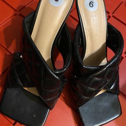 Like New Black Shoes Size 9