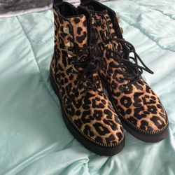 Leopard print boot