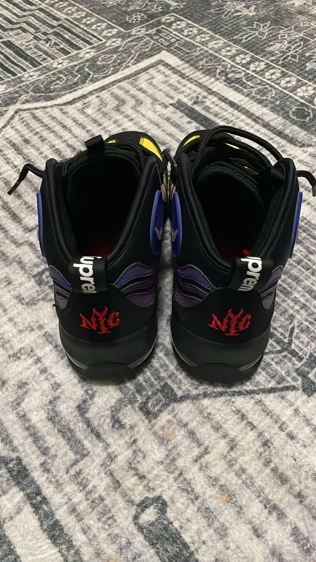 Nike Air Bakin Supreme