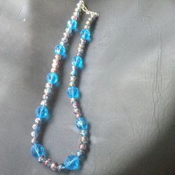 Beautiful Necklace-Great gift to yourself or?