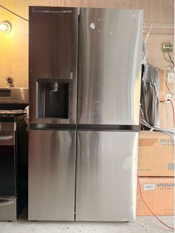 27 cu. ft. Standard-Depth, Side-by-side Refrigerator, with Ice and Water and Bar Handle
