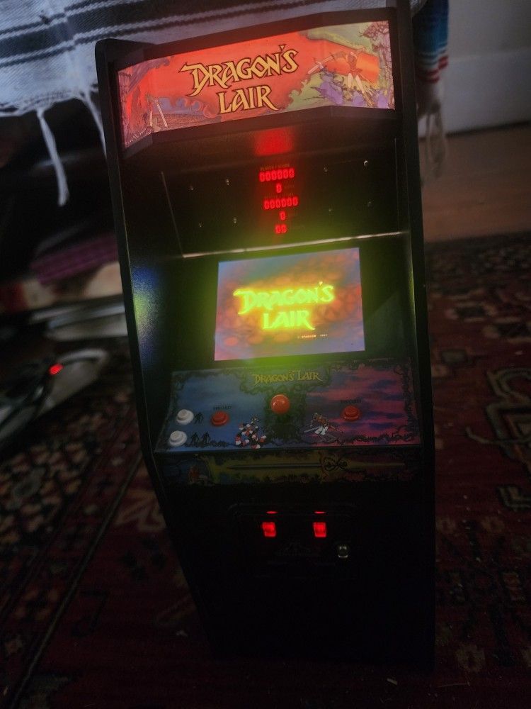 Dragon's Lair Mini Arcade Game