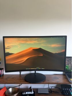 27” curved monitor